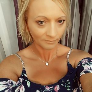 Meet your Posher, Pamela